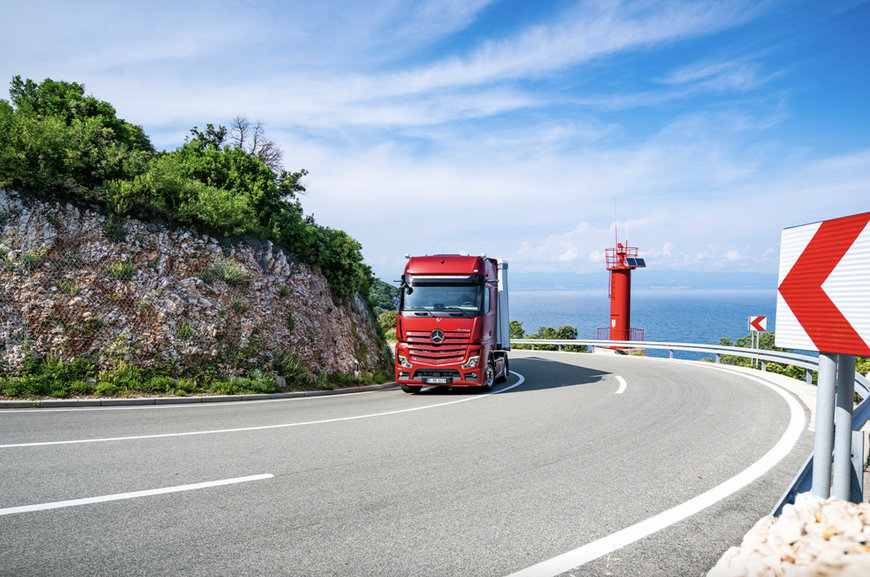 HERE PARTNERS WITH BOSCH AND DAIMLER TRUCK AG TO MAKE TRUCK DRIVING MORE EFFICIENT AND SUSTAINABLE